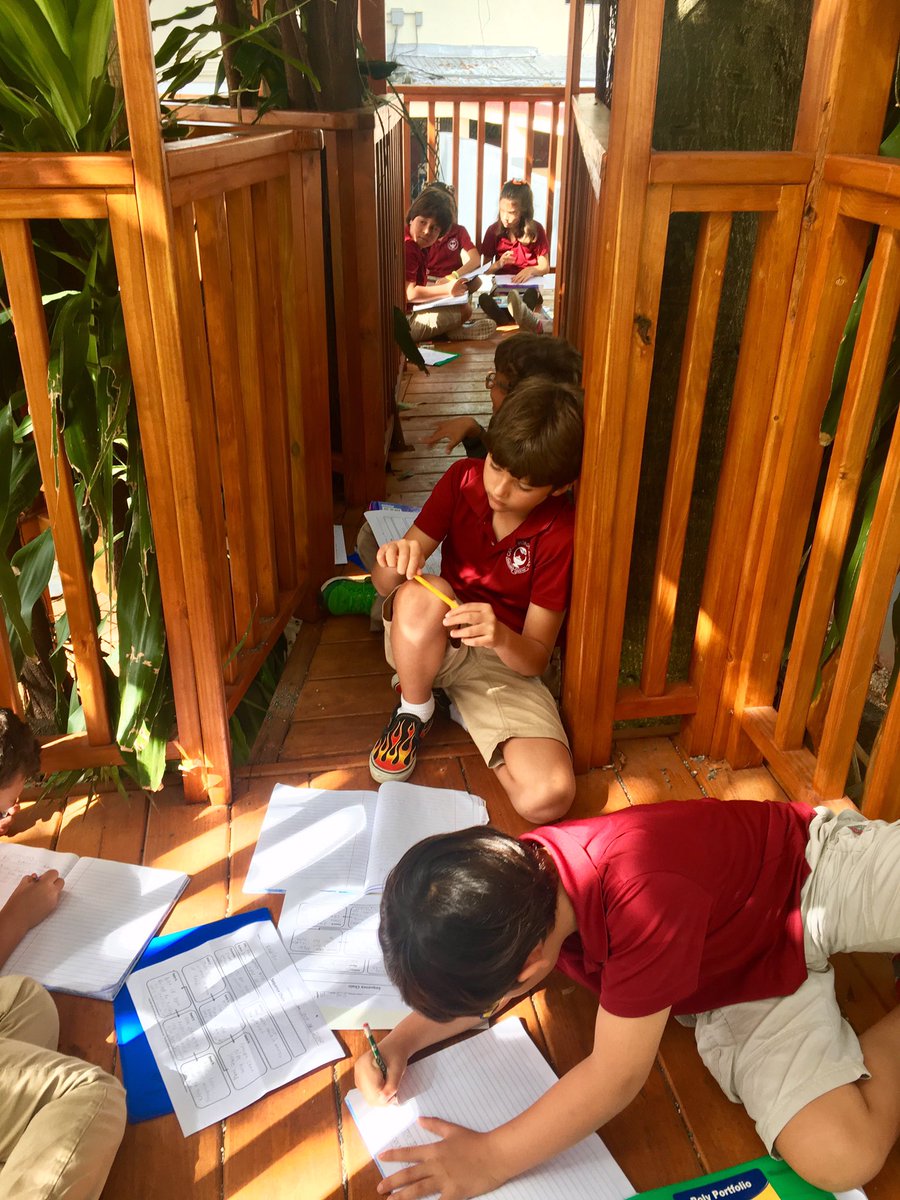 1977Laughlin's tweet photo. Writers workshop in the treehouse! https://t.co/77s6yCcE4e
