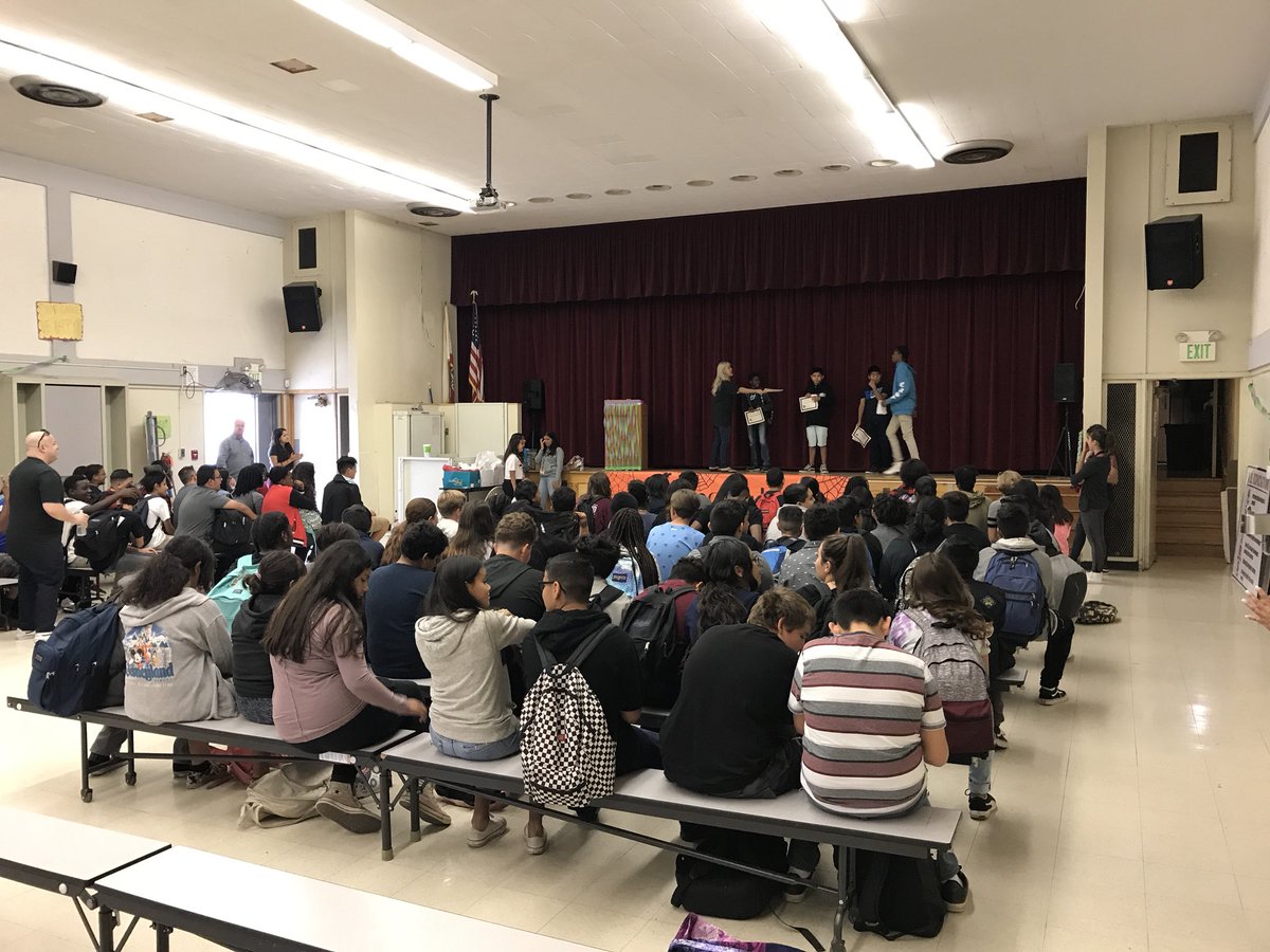 THMS_CJUSD's tweet photo. @THMS_CJUSD Quarter 1 core awards. Amazing kids doing amazing things.  Thanks @THMSWEBcrew for all your work in putting this together #CJUSD https://t.co/VhMEGhMVNk