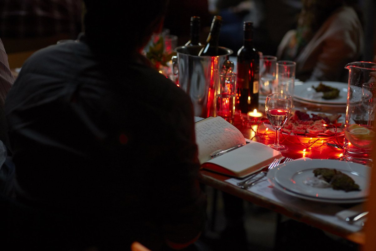 Thanks to all who got their PDC tickets already, we're down to last 6 places!! #PhotographersDiningClub. bit.ly/PhotoDC013