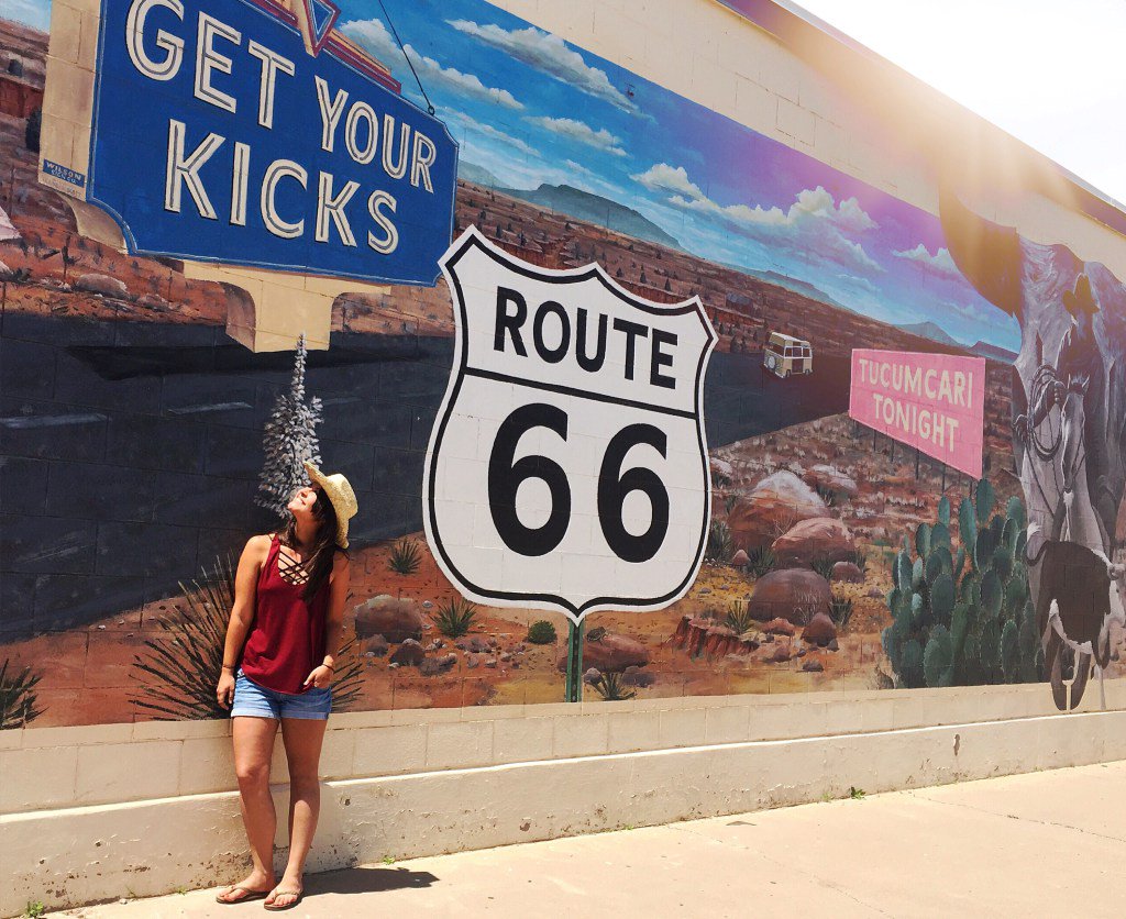 CuriosityTrav's tweet photo. Ready for a Change? Why and How to Become a Tour Guide in the U.S. this Summer https://t.co/VeC3DCwpLy https://t.co/wzrag3Wg74