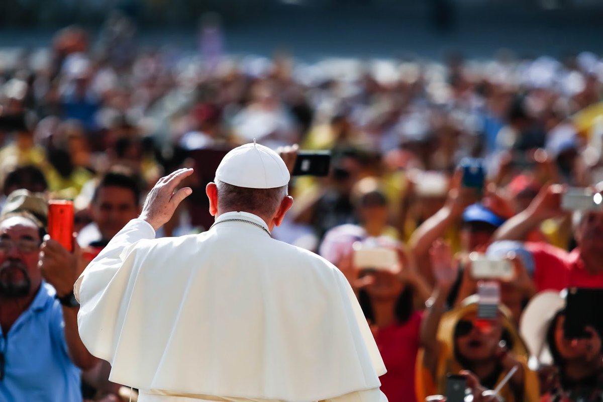 M_RSection's tweet photo. "Blessed are the hands that reach beyond every barrier of culture, religion and nationality." Pope Francis https://t.co/5C0o19qkOT