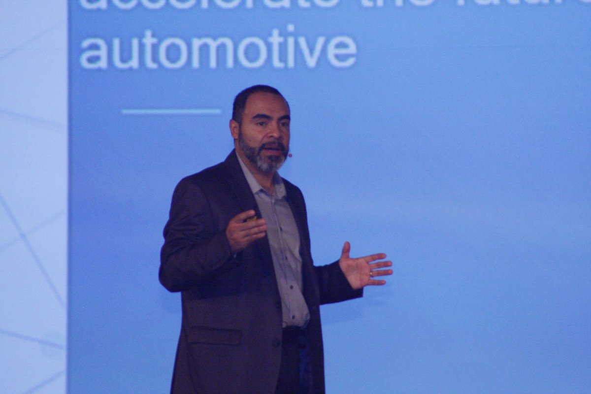 TelcelEmpresas's tweet photo. Las empresas enfrentan el reto de entender las nuevas tecnologías digitales. Ricardo Anaya, @Qualcomm #FSTelcel https://t.co/AlnB23dMd5 https://t.co/s190YIz0SO