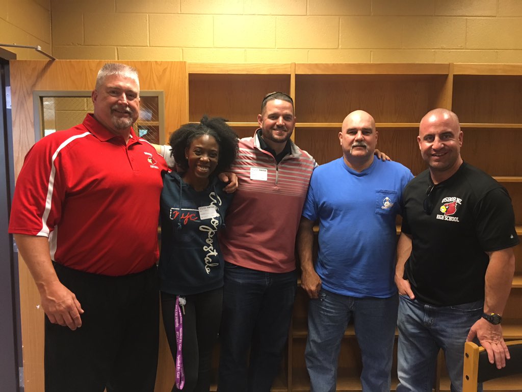 rlosbornehs's tweet photo. A huge thank you to Scott Pope and his FCA team for providing our coaches with a delicious lunch today! https://t.co/ophOaW3Ixn