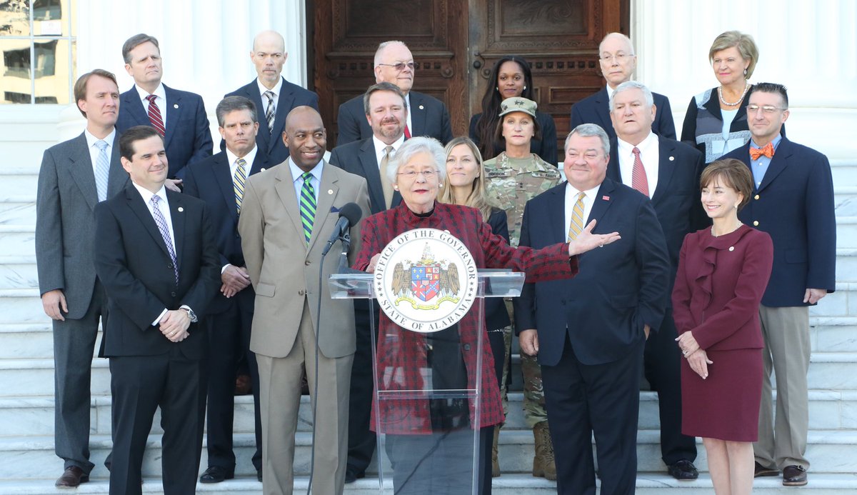 GovernorKayIvey's tweet photo. Alabama's Unemployment rate marks the largest drop IN THE NATION over the month and over the year. We are certainly on the right path! https://t.co/WxwXMTjytt