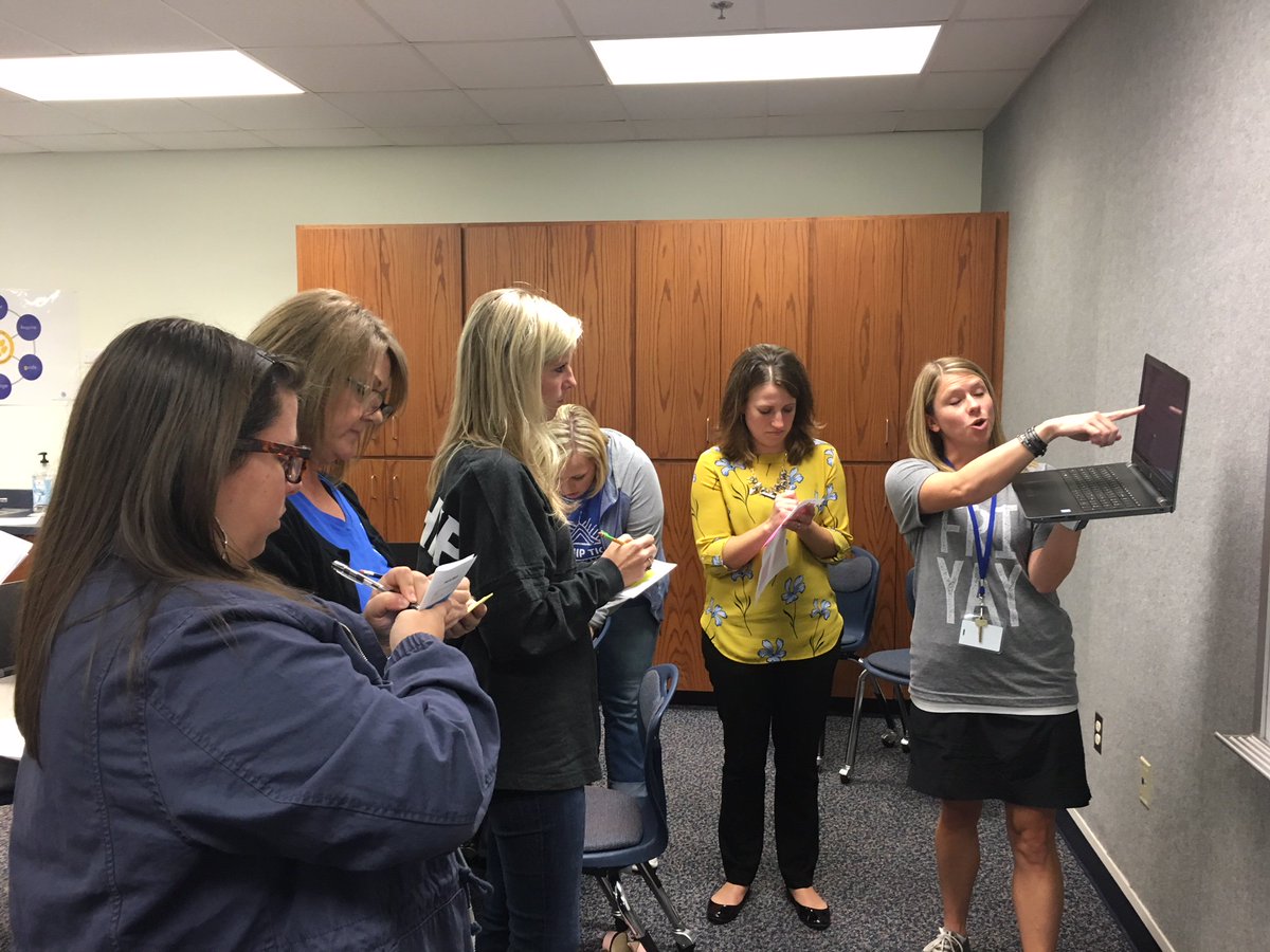 fisdci's tweet photo. Teachers in #FrenshipNation learning more about iStation! We have enjoyed hosting this team of educators at Casey today! #frenshare https://t.co/iYTtjFoLm5