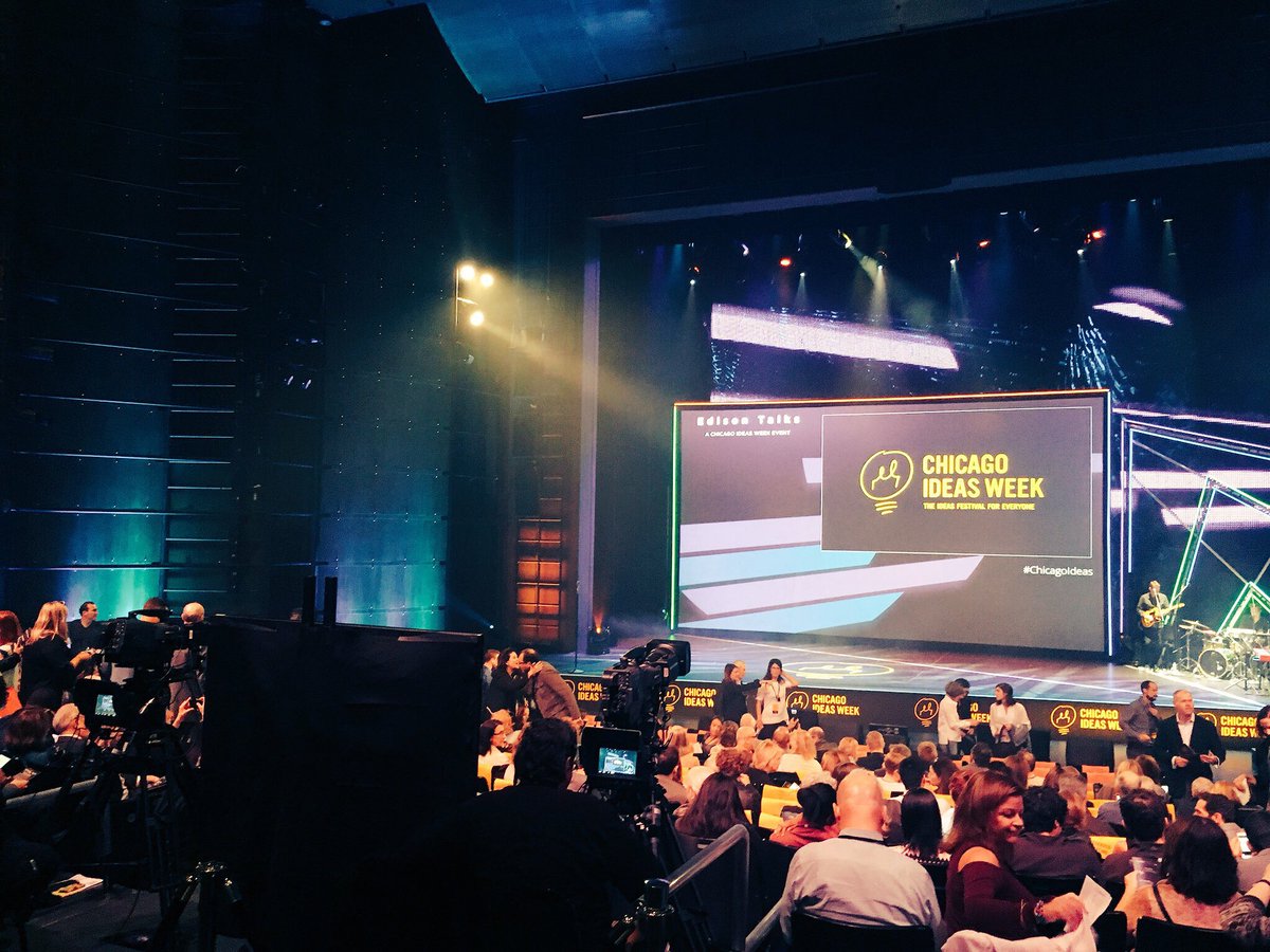 MaryCHogue's tweet photo. Happy Friday from #EdisonTalks #chicagoideas https://t.co/pQ9XizRf8Q