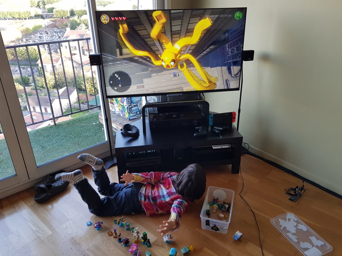 dataichi's tweet photo. L'important c'est pas la chute. #AdventureInTime #LEGODimensions https://t.co/zRPF7sKhCx