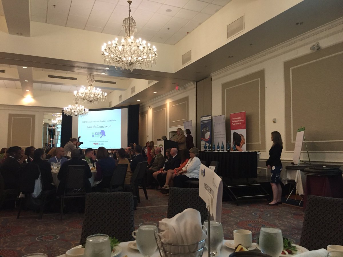 razashaikh's tweet photo. Excellent turnout at #2017WBLC with great speakers empowering women to be bold and be brave. https://t.co/hObVgdolkL