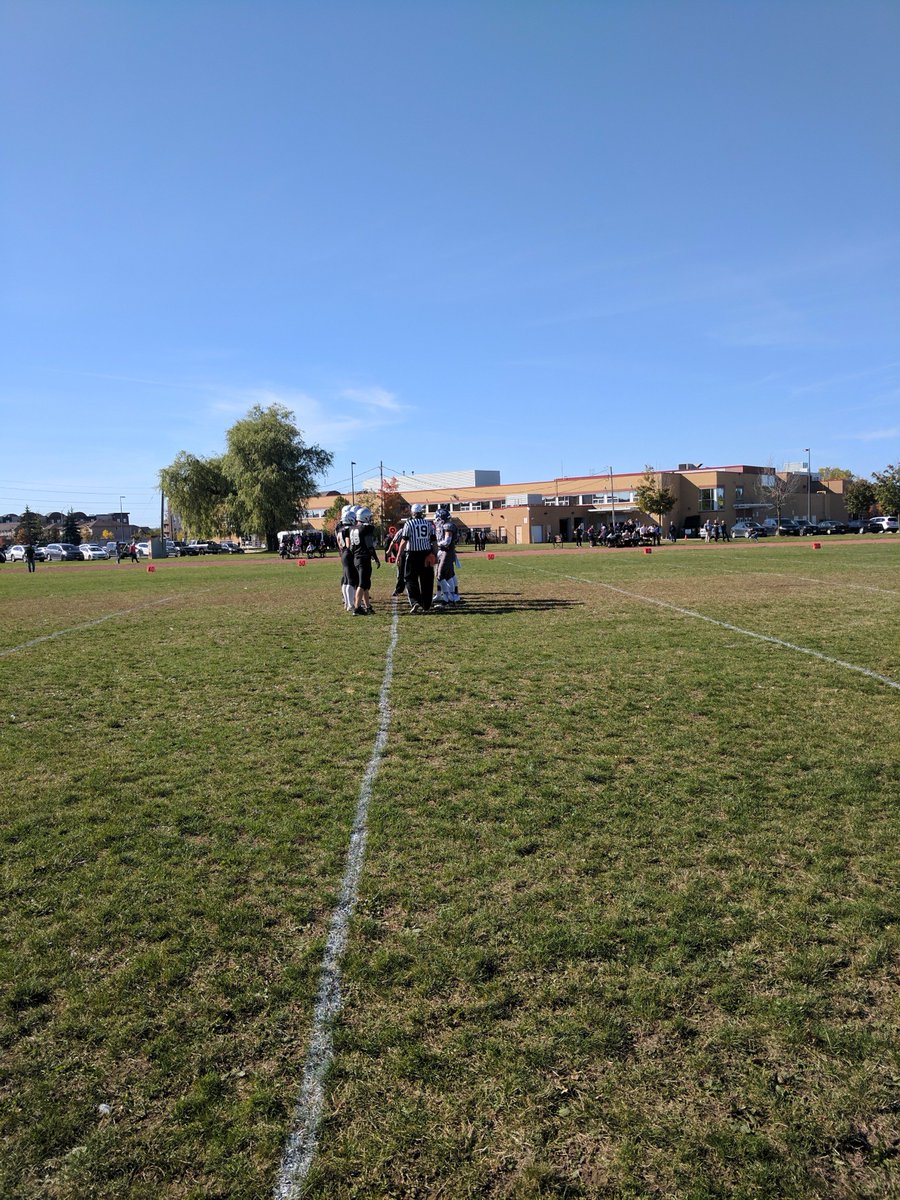chatfootball's tweet photo. Captains are at midfield for the coin toss on a beautiful Friday on Barrie. Joan of Arc Knights @ St. Peter's Panthers coming up. #CSASC https://t.co/scC8YOdiDM