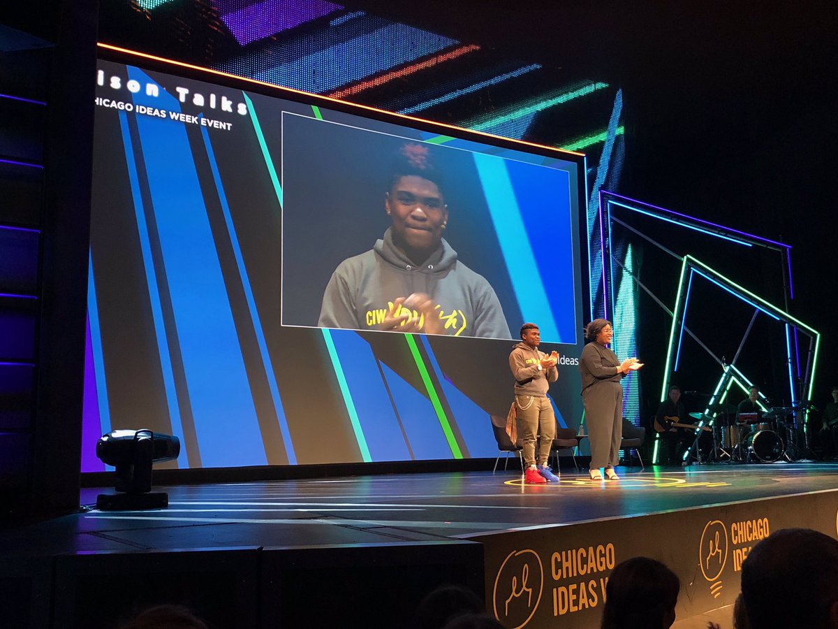 HorizonNews's tweet photo. Ready to push boundaries, look upward and outward, and imagine dimensions not yet with our consciousness -- #EdisonTalks #ChicagoIdeas https://t.co/mhjkMlq7Nm