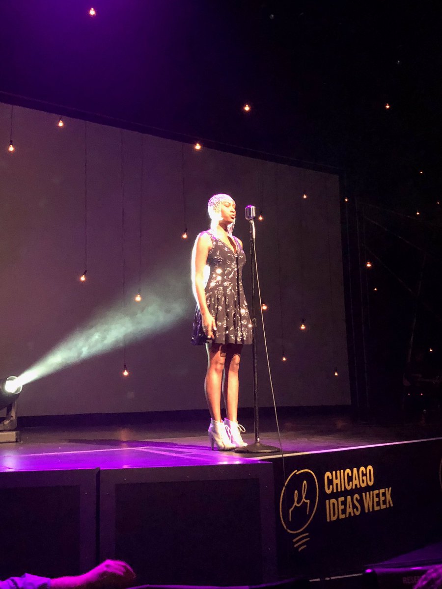HorizonNews's tweet photo. Ready to push boundaries, look upward and outward, and imagine dimensions not yet with our consciousness -- #EdisonTalks #ChicagoIdeas https://t.co/mhjkMlq7Nm