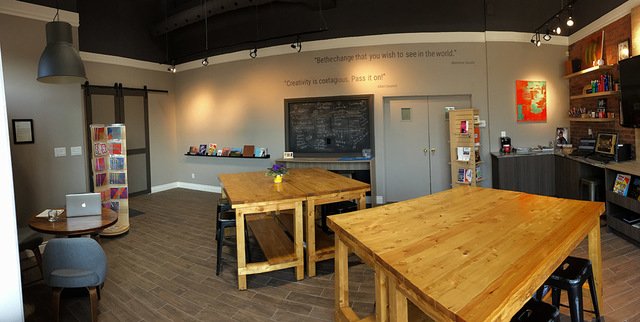 SpaceFinderYR's tweet photo. Welcome to #SpaceFinderYR #MemookCreativeHub! The possibilities are endless for this creative space in DT #Markham! https://t.co/kUaTOMpcHb https://t.co/uckSBPo7qZ