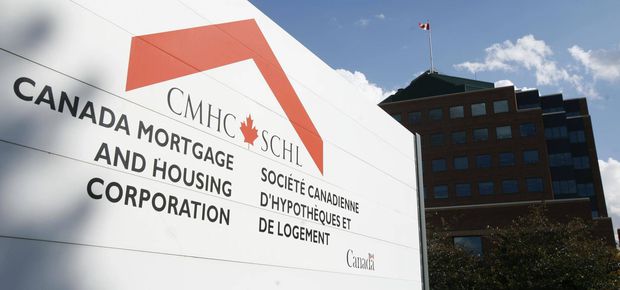 DLCCanadaInc's tweet photo. Protectionism, tariffs could slam housing market, CMHC warns   https://t.co/Ae7YNtMZHT https://t.co/F7BucKXAVU