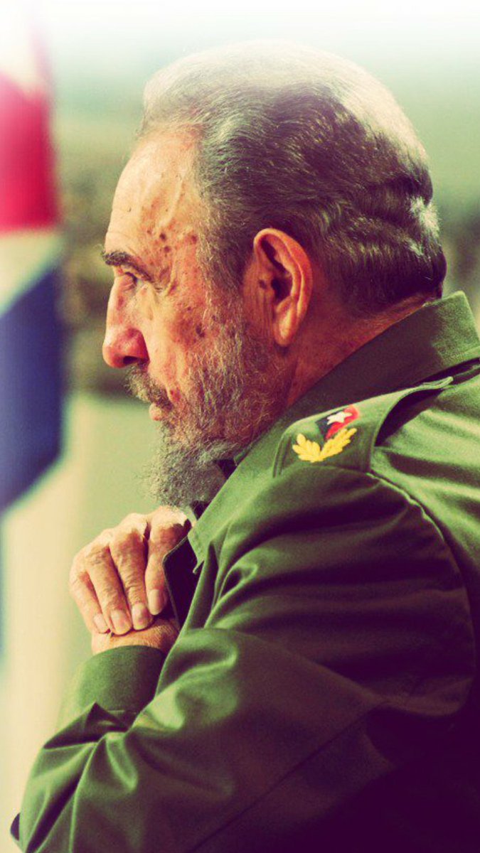 AntorchaE's tweet photo. #Fidel: "Una Revolución solo puede ser hija de la cultura y las ideas. Ningún pueblo se hace revolucionario por la fuerza." #CubaEsCultura https://t.co/3cBEOWc90o