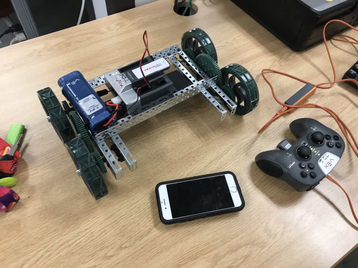 mrjhawn's tweet photo. @NorthernBraves students engaged in robotics. Programming their VEX robots using RobotC to get proper alignment and travel circuits #NNDSB https://t.co/nvtfUG6LYR