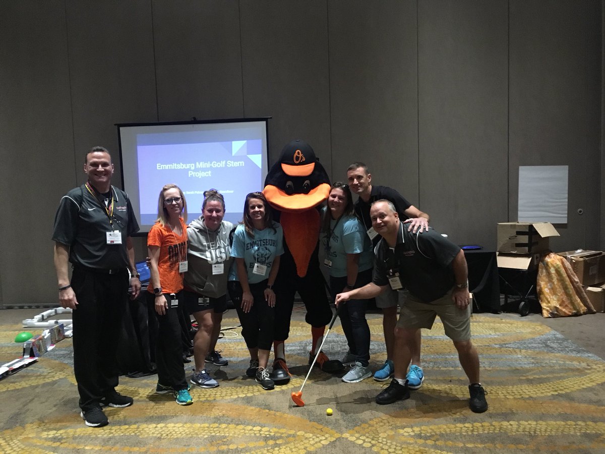 FCPSAdaptedPE's tweet photo. FCPS PE at the MAPHERD Conference hanging with the Orioles Bird!  #fcpspe #MAPHERD17 #swing4thefences https://t.co/55YA2TQMGC