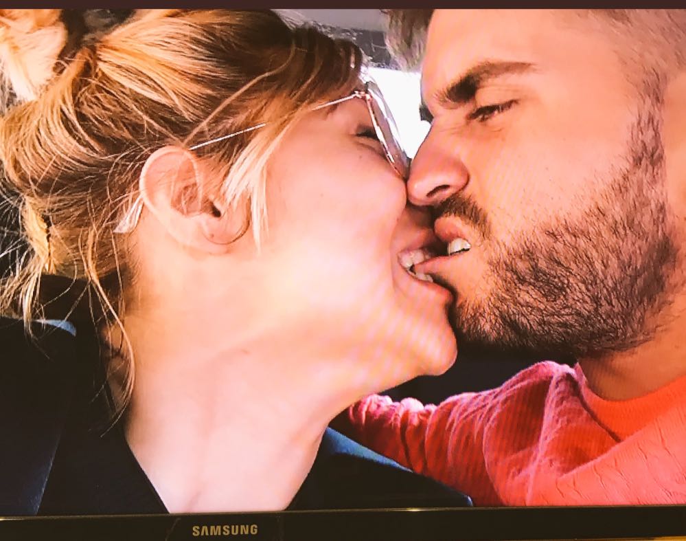 helu16's tweet photo. Porque ellos son muy importantes en la vida de muchas RODEAS y volveríamos a disfrutar viéndoles nuevamente 24 h #RodeaEnGhVip https://t.co/I9YDLoPoE1