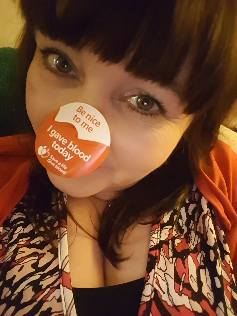 NickiGrainger's tweet photo. Number 44 in the bag @GiveBloodNHS  #giftblood still on track for #fiftyatfifty 😊 https://t.co/yL3ZhR0Eve