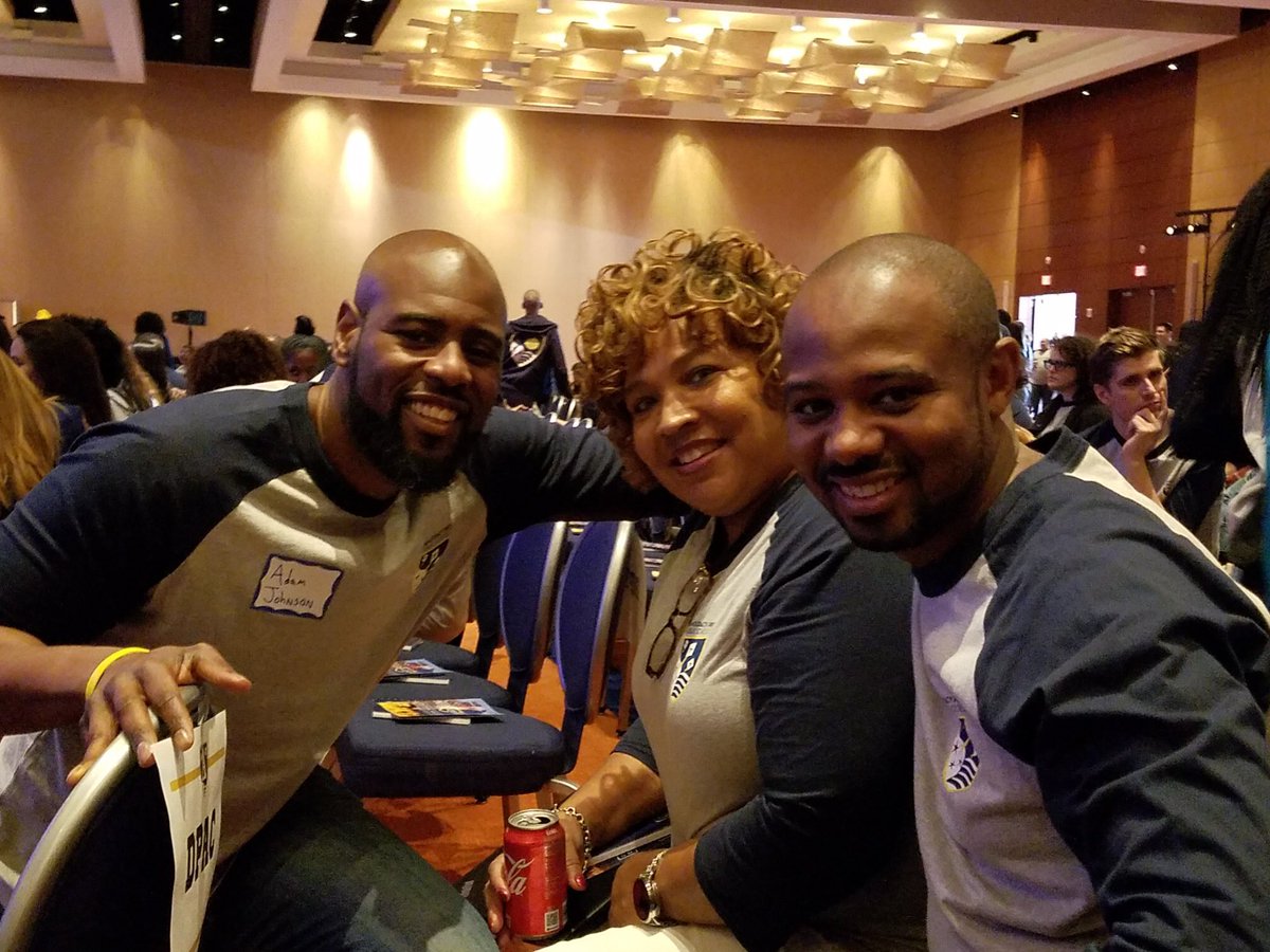 TDS1911's tweet photo. #DPYOU2017 https://t.co/NyB32GSAxk