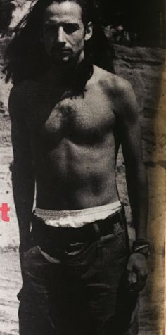 JeffAmentsArmy's tweet photo. #VsWeek
"We got our #heavyosity out on that record."
#StoneGossard. https://t.co/c7Vwjz3Ls7