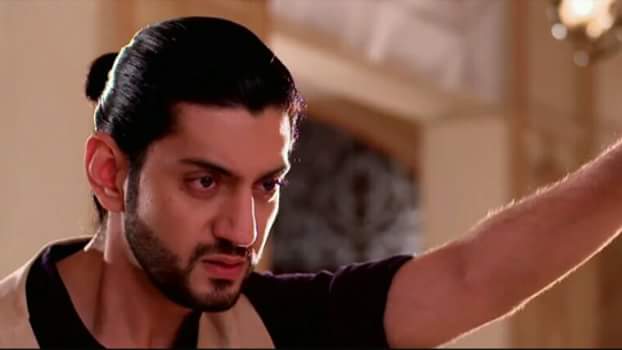 RiKaraFC's tweet photo. Angrykara
#MergerMusing #RiKara #Ishqbaaaz https://t.co/YaKVxhgTzQ