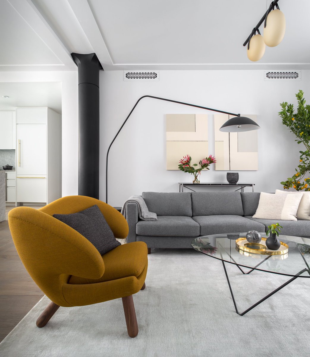CorcSun's tweet photo. When home is a retreat. Designed in partnership with @DWR_Tweets, residence 3B at #TheStandish provides the ultimate city refuge nestled in the historic #BrooklynHeights neighborhood.
#DDGPartners #Brooklyn #171ColumbiaHeights https://t.co/Bsbr0CcQxF