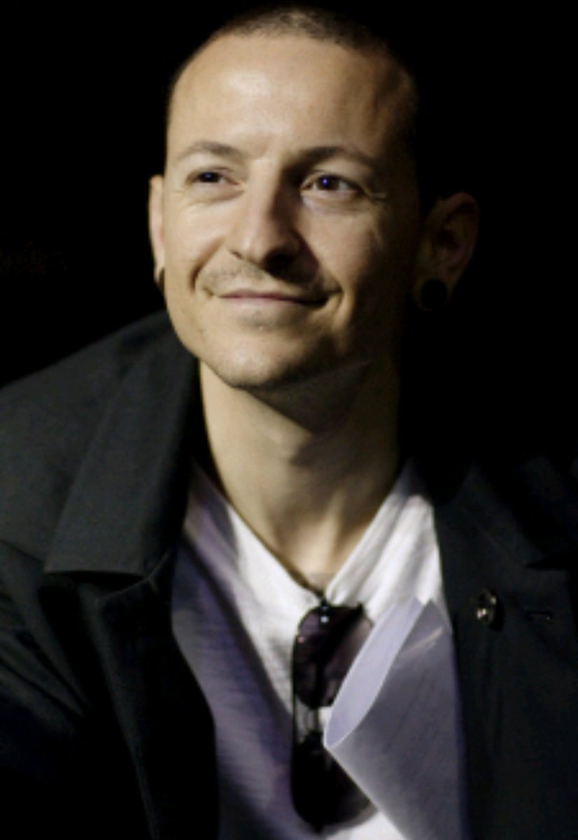 MichaelaLeh's tweet photo. 3 months without you we still miss you very much
#chesterbe https://t.co/MdkAmX4Ucd