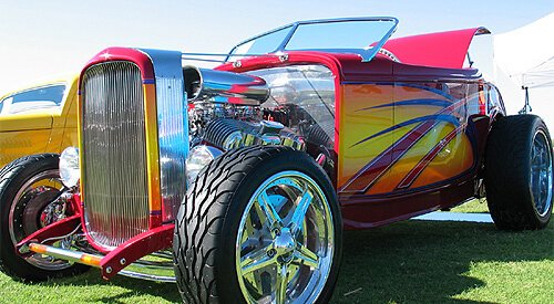BrendaFischerAZ's tweet photo. Relics &amp; Rods is underway! Rev up your engines &amp; get ready for the Southwest's largest classic #carshow! https://t.co/69hxiMCvrZ #LakeHavasu https://t.co/4YHkoNoeBT