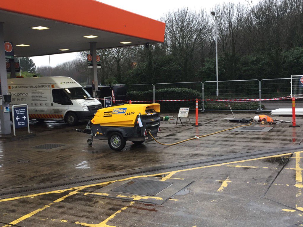AncorraES's tweet photo. Forecourt Cleaning, Decommissioning &amp; Maintenance Services available #nationwide. We are BSI 18001, 14001 &amp; 9001 accredited. https://t.co/lfLPZUXzB5