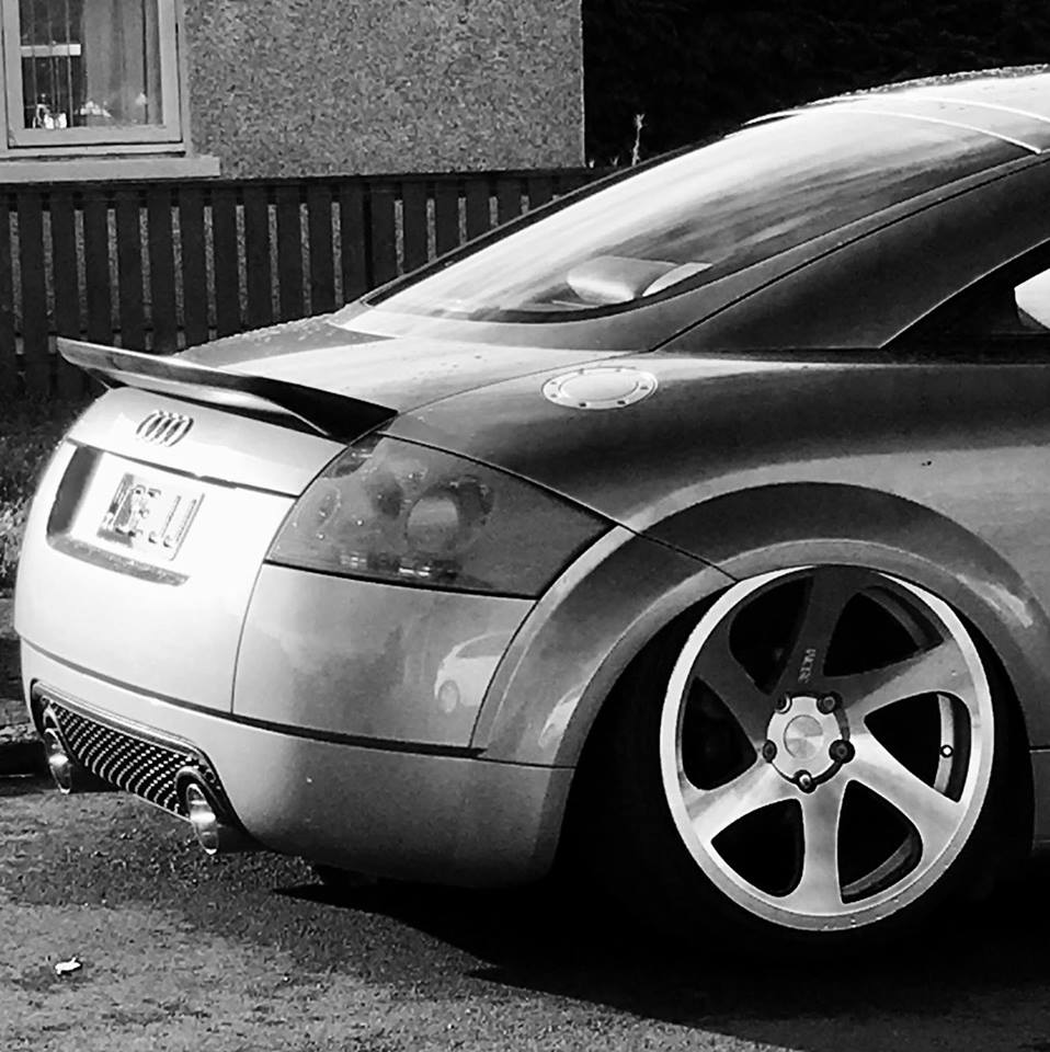TTStuff's tweet photo. A nice black &amp; white photo from Martin H. #TTStuff #AudiTT #TTMk1 #TT8N #TTquattro #AudiTTMk1 #AudiTT8N https://t.co/ABr52yw1Zt