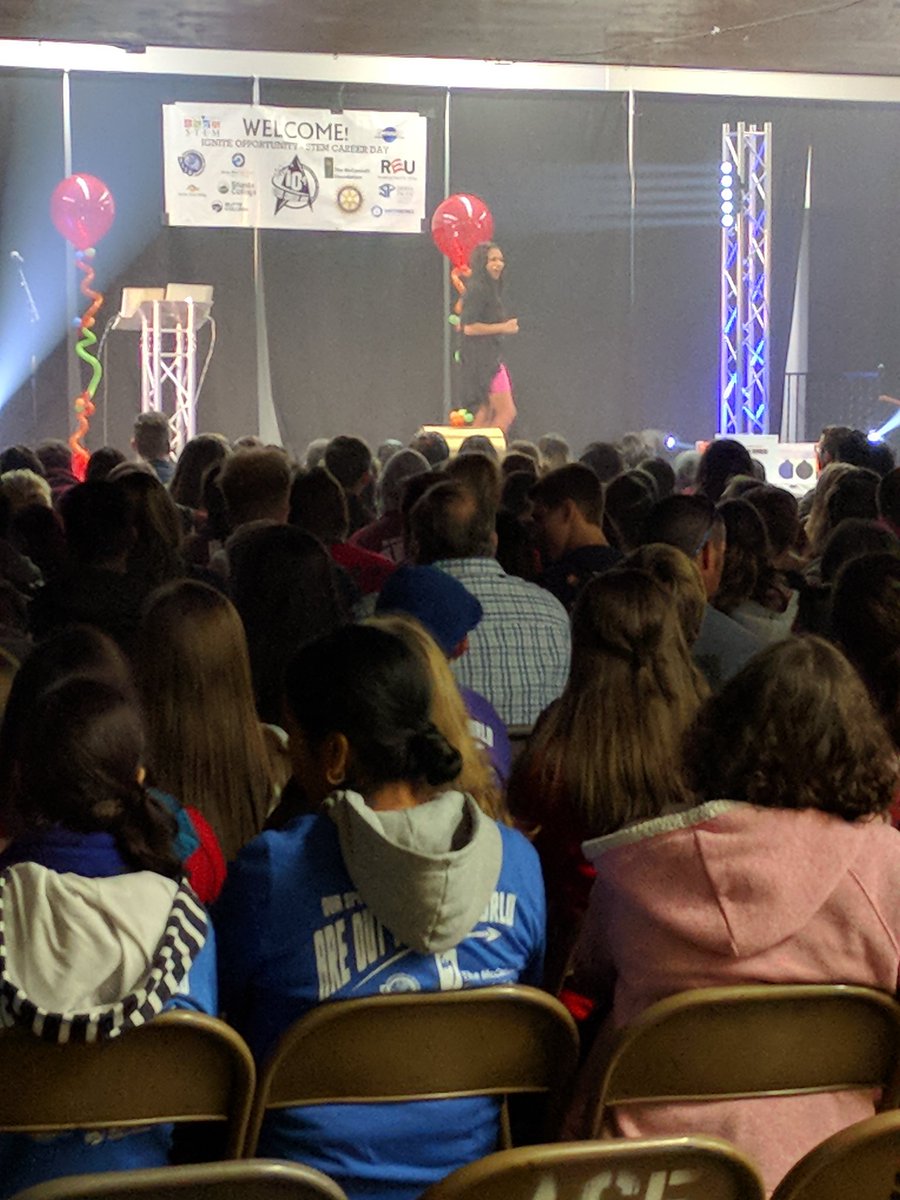 Lori_McNeill's tweet photo. Thank you @OlympiaLePoint for an amazing #STEM career day keynote ! #northstatestem #thisisredding https://t.co/pRwcSkhaE5
