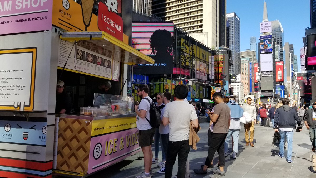 TimesSquareNYC's tweet photo. Sunshine calls for @iceandvice ice cream at the #ISCREAMTSQ kiosk in #TimesSquare! 5% of every purchase goes to charitable organizations π¦ https://t.co/HSKrjIDd4b