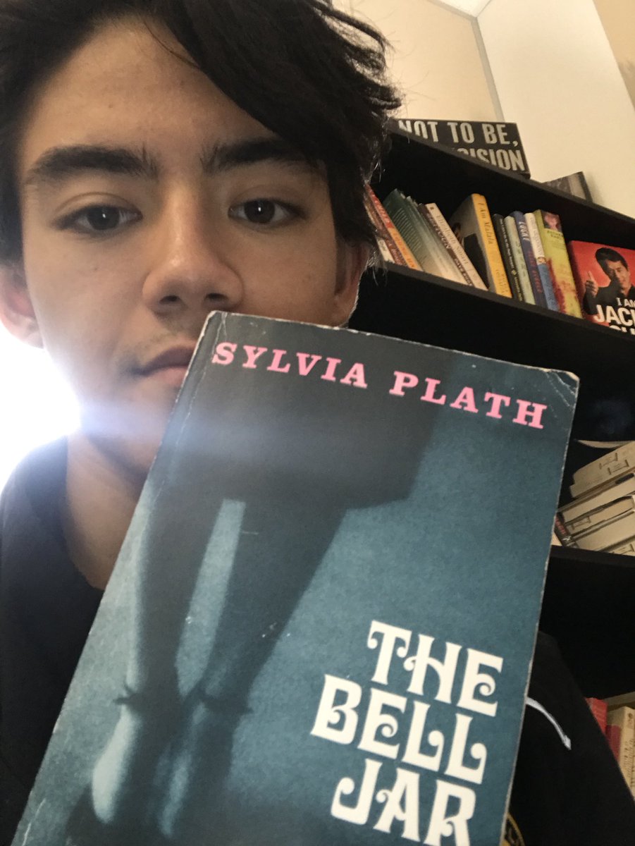 winder_peter's tweet photo. If we have no writers, we couldn’t read. If we had no readers, we’d have no inspiration to write. #whyiwrite #msrassclass https://t.co/X5GJneT9gL