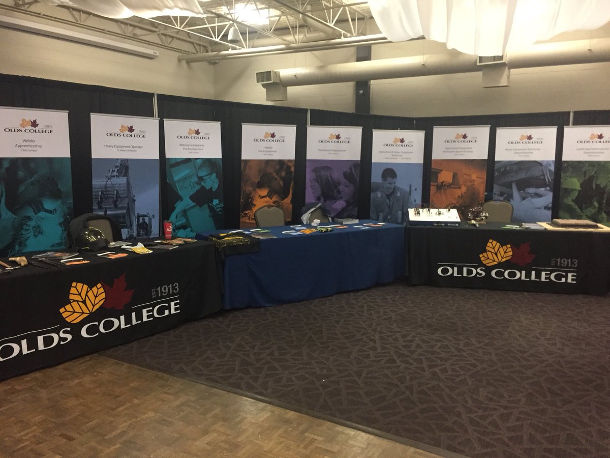 It’s  #ocopenhouse day! Come on down to the Alumni centre for all of your program information!