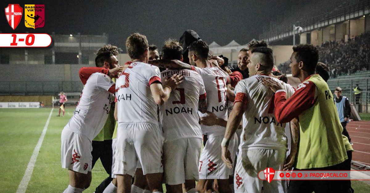 PadovaCalcio's tweet photo. Finale: #Padova- #BassanoVirtus 1-0
Rete: 31° Capello rig.
#PadBas
https://t.co/0myFhKdqni https://t.co/gEcOi335iz