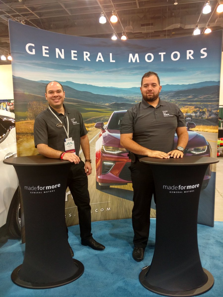 RachelAnnWood1's tweet photo. All finished setting up for the Career Fair tomorrow. Come check out General Motors at booth #417 from 9:00 AM to 4:00 PM. We are looking for EE, ME, CE, CS, MIS, IE majors!  #GMHENAAC #HENAAC29 @GreatMindsSTEM https://t.co/9HyX3teU5w