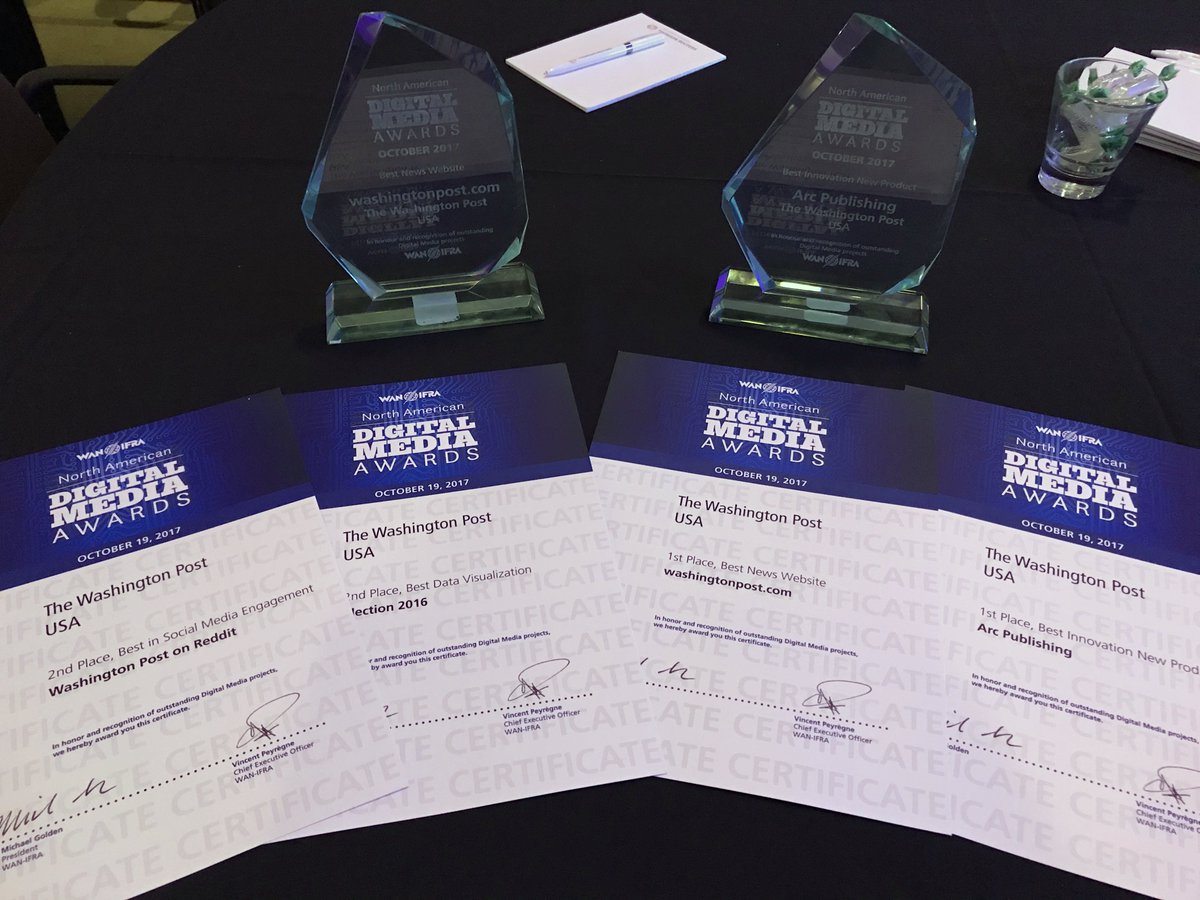JeffBezos's tweet photo. And the winner for best news website is … @WashingtonPost. And more. Big congrats to the whole team! #DMNA17 https://t.co/BtridtXjeM