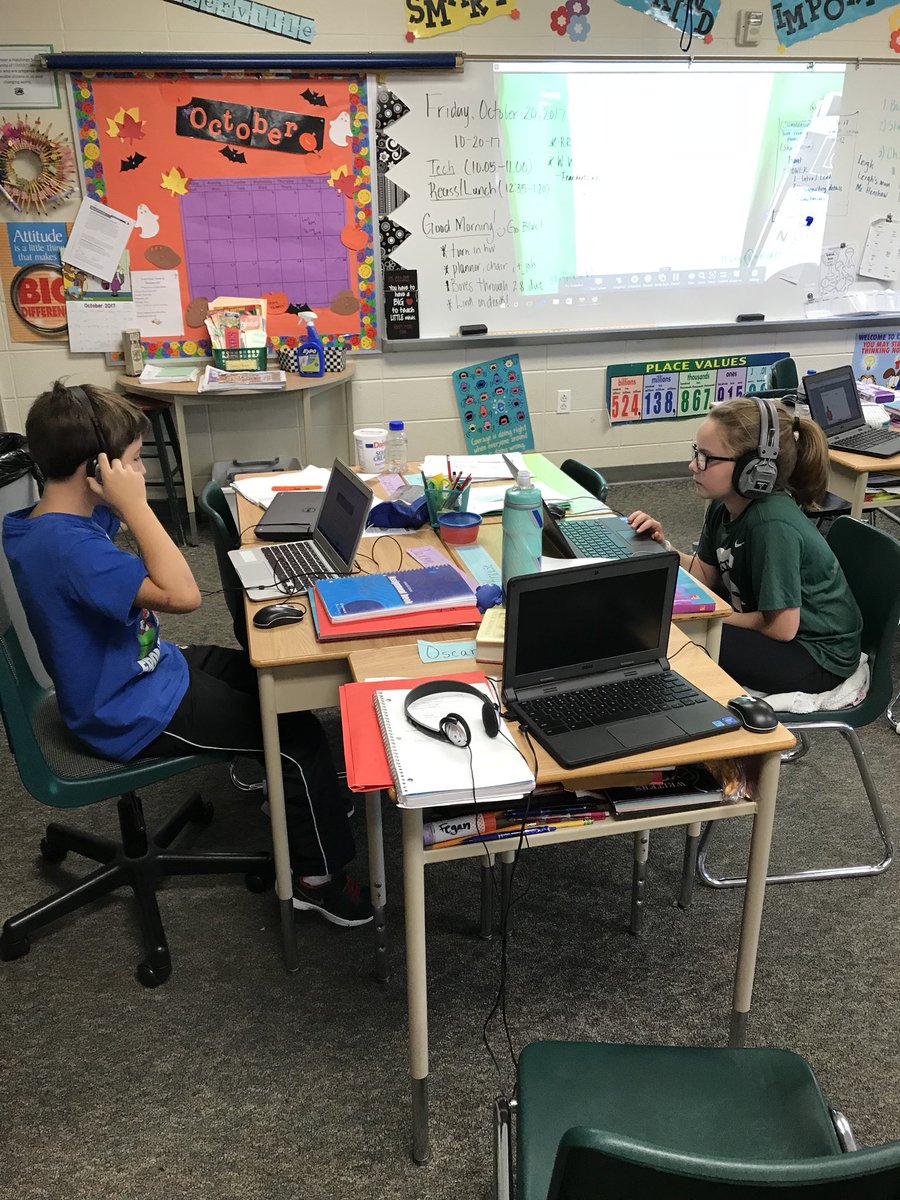 melissa_bradner's tweet photo. #centers #mathgames #factorcaptor #reading #talktotext #technology #fun hutchingsele https://t.co/1o5Hd9uQ3F