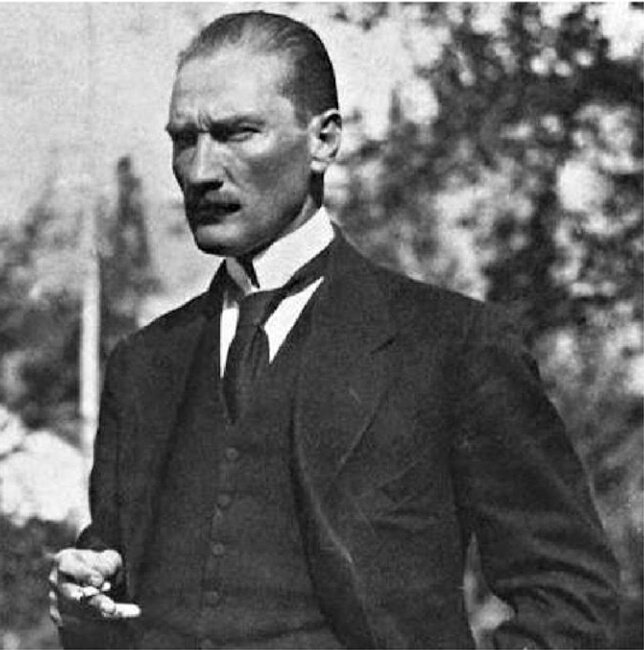 Dünya senin gibi karizmayı bir daha görmedi! ♥ #20EkimDünyaKarizmaGünü