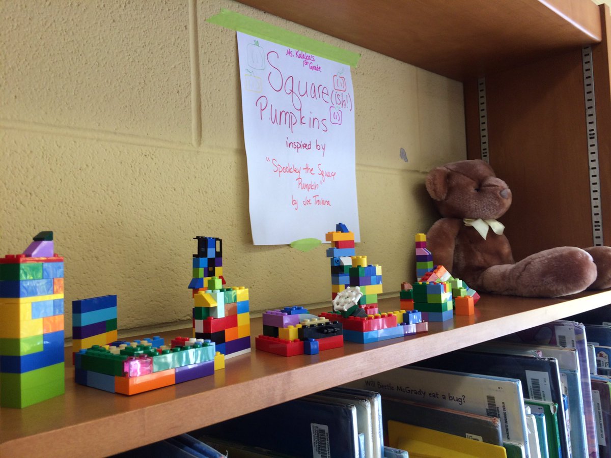 SheafeReads's tweet image. #myerstigers love #spookley- check out our square (ish) pumpkins! @WCSDEmpowers @ASchout10 @SydnieGoldstein #wcsdlibs