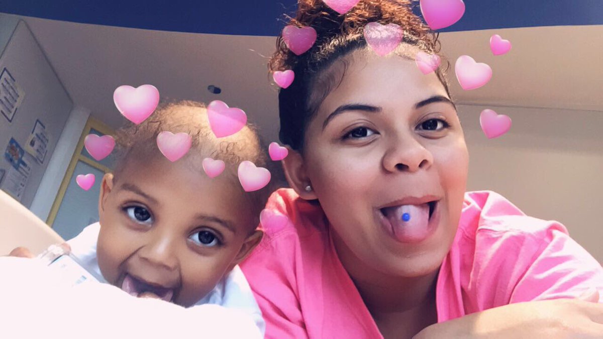 mari3x0's tweet photo. My honey 💛🎗 https://t.co/0b6NjuI5Cw