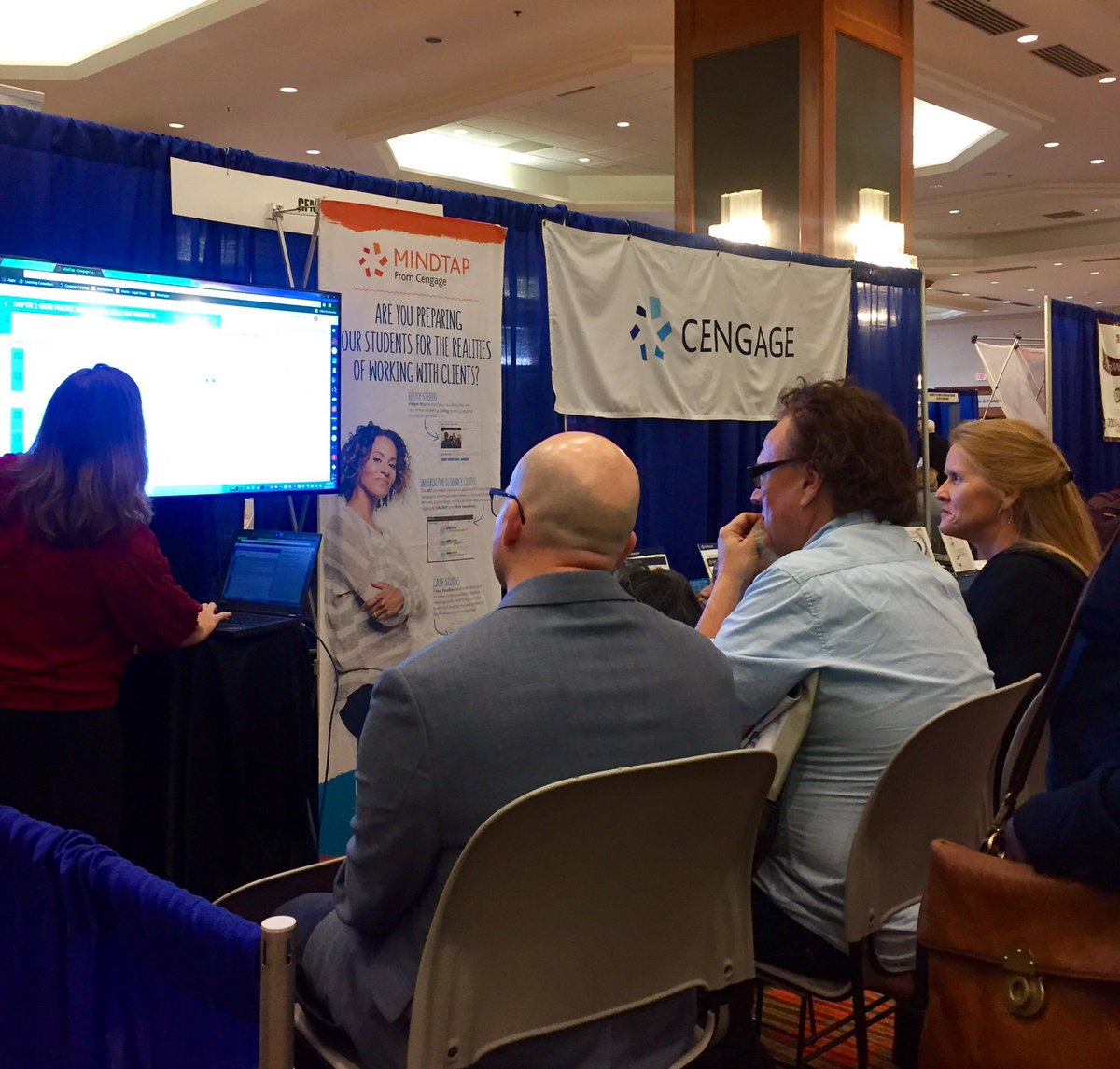 KBulloc2's tweet image. Professional development at #APM17 offered in many different formats. Curriculum enrichment #MINDTAP #HighImpactPractices @NCSUSocialWork