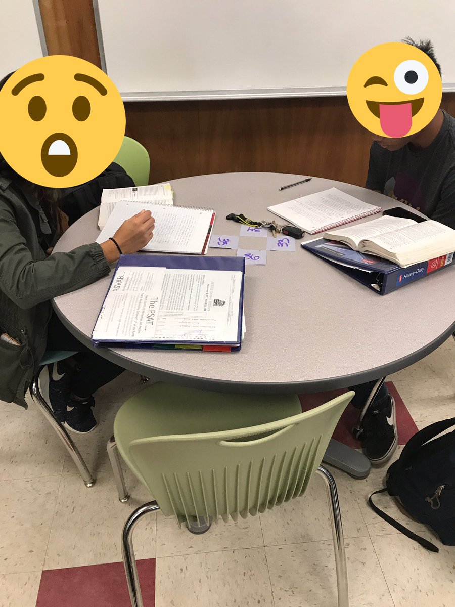 toddsenglish's tweet photo. Ss in @toddsenglish #toddsAP working on Classification essays and sharing their writing. #WhyIWrite #PioneerPride @svhsmrmay @johncbaxter1 https://t.co/tNt5NZ9CcG