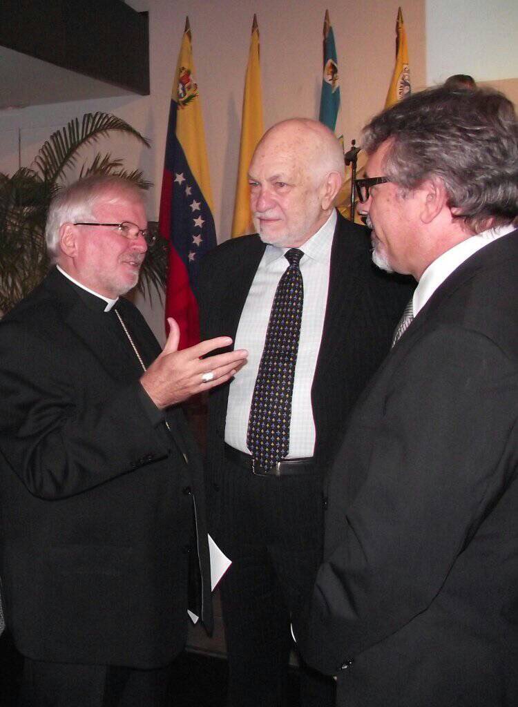 UNICAeduve's tweet photo. Con éxito culmina 7mo. Seminario Internacional Fraternidad, Reconciliación y Diálogo en Fronteras, de la @RedRuef → https://t.co/wZSbwN3lWM https://t.co/CxPa87DJ3y