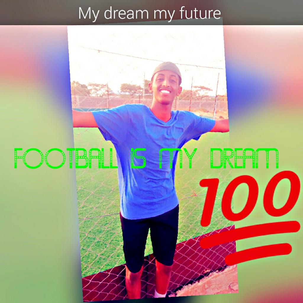 binuyamim's tweet photo. https://t.co/9JRYIWHCR5 He is UnsupportedFootballtalent in Somaliahisparentsdiedinthe terror attack pleasehelpuse Binuyamimhussein723@gmail https://t.co/IR0R3FJ7p3