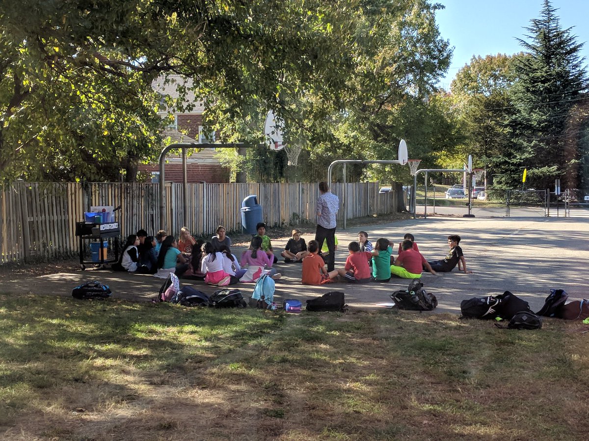 Afternoon music class outside on a beautiful day! @MsShirleyMusic #kwbpride
