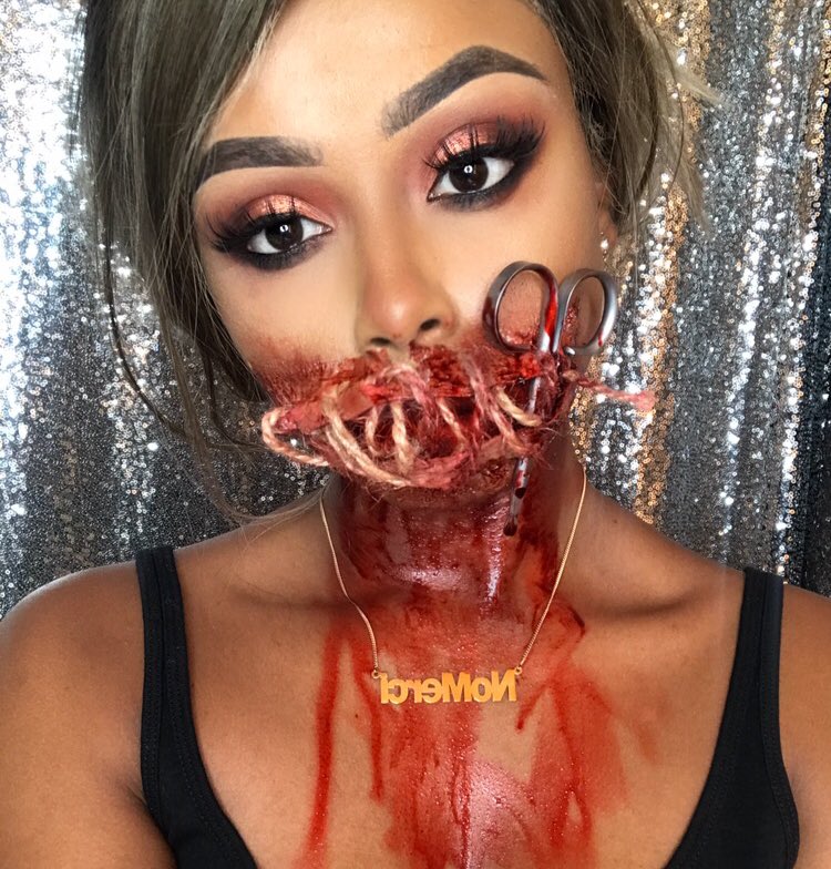 keshia_east's tweet image. Tutorial on this look up now:
youtu.be/06XAJFaZDMc

@makeuparmoury 
#hallowbeauty17 #100daysofmakeup #halloweentutorials #worldwidemakeup