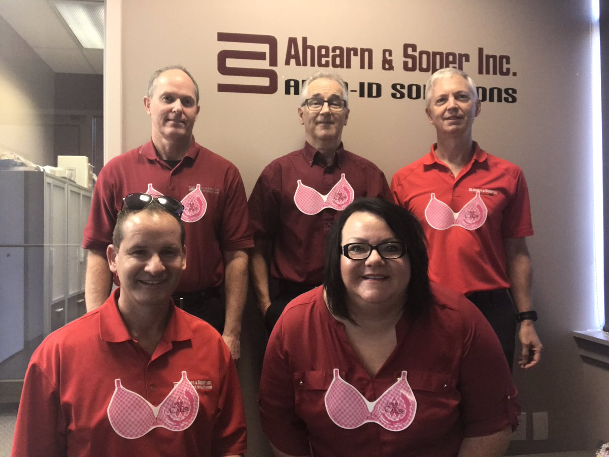 lucinda_payne's tweet photo. @CoachPops6 @LoriAnnePritch great sports!  Wearing their boobies proudly #DressForTheCause #loveyourboobies #boob-a-licious https://t.co/AqM25z4AkF