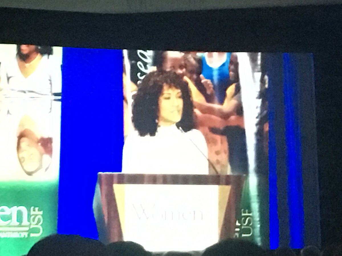 MzaEtienne's tweet photo. Amazing presentation by @LadyGraceByers aka Anika Calhoun aka Booboo Kitty ❤️❤️ #USF #WLPSYMP #USFAlumni #theresASpecialPlaceForWomenLikeYou https://t.co/G5EckGH1re