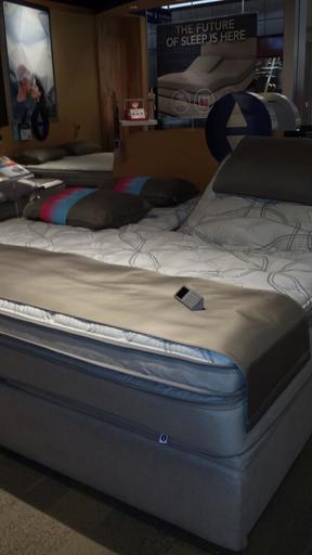 SandraStrauss4's tweet photo. #ad
I received a FREE Sleep Number PILLOW @ https://t.co/jpO1RpDhcN 
#MySleepNumberStore  https://t.co/10LauJzzEk https://t.co/2aH3i5PcLh